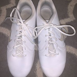 Nike cheer shoes
